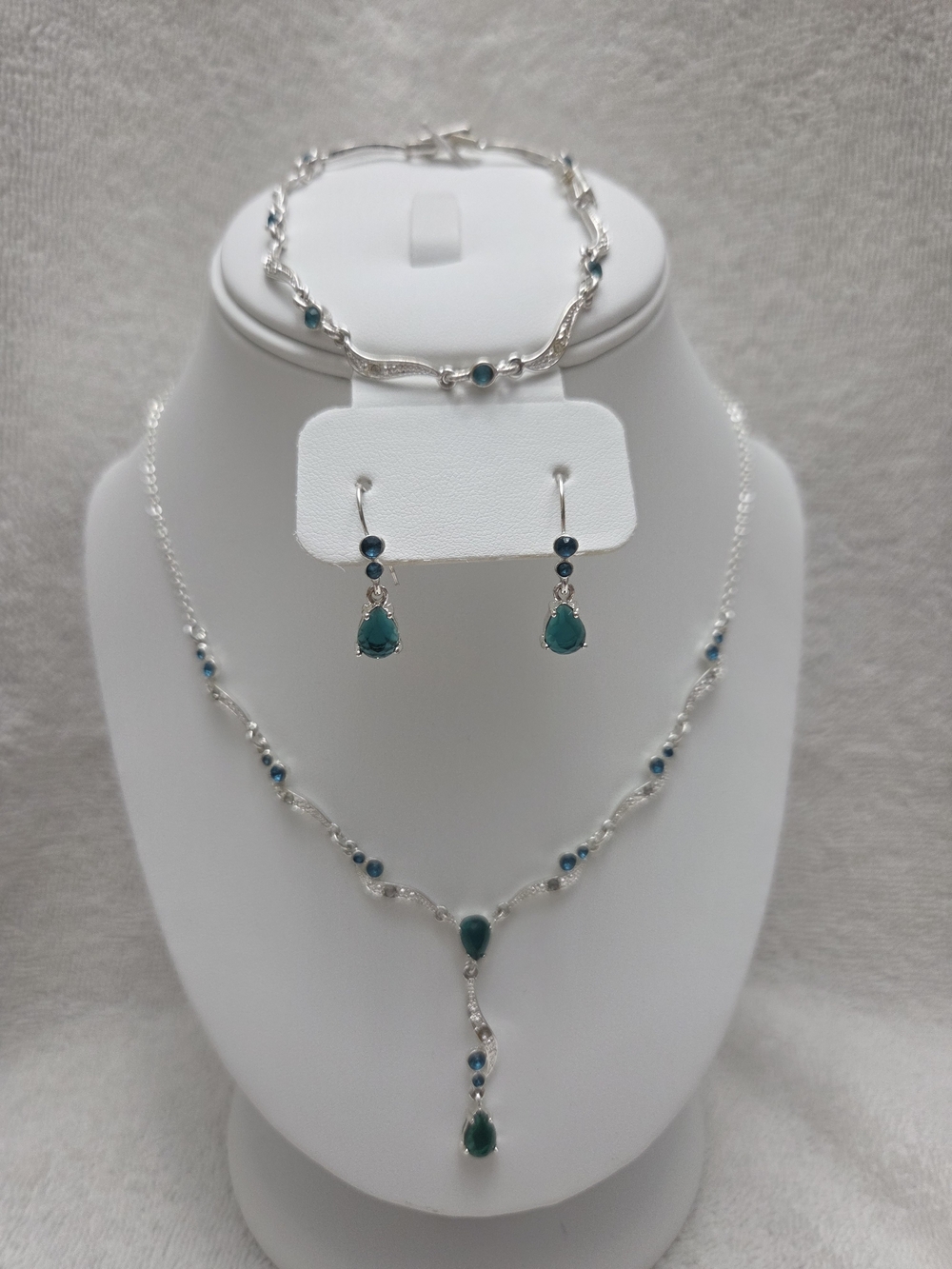 Vintage Avon May Birthstone Swirl "Y" Necklace/Bracelet & Earring Set